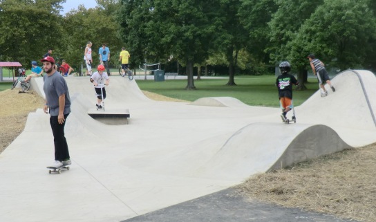 Handloff Skate Spot NEW